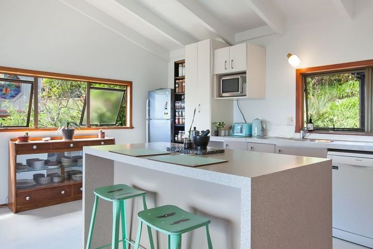 Photo of property in 321 State Highway 10, Cable Bay, 0420