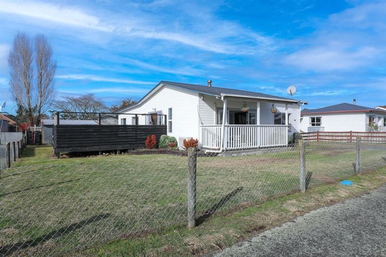 Photo of property in 162 Hakanoa Street, Huntly, 3700