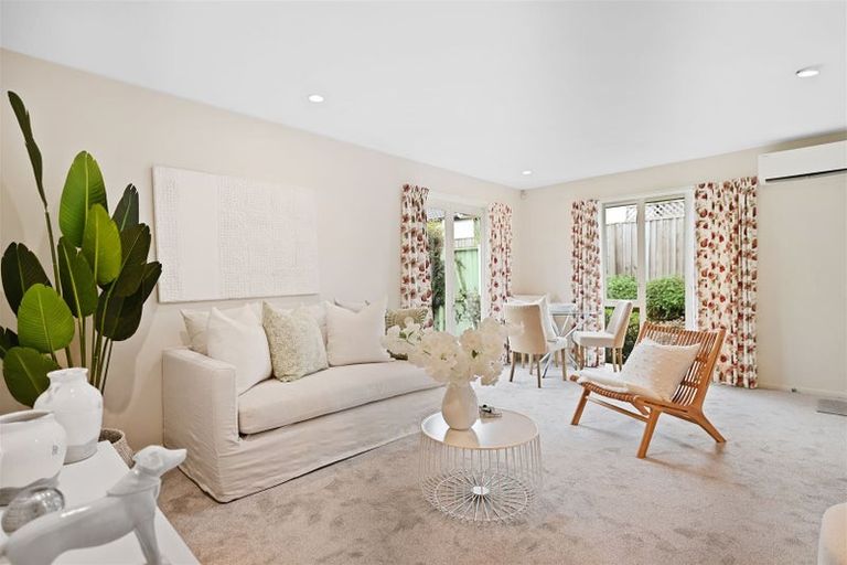 Photo of property in 4 Fleur Lane, Burwood, Christchurch, 8083