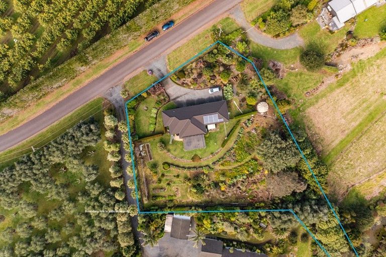 Photo of property in 98 River Drive, Kerikeri, 0294