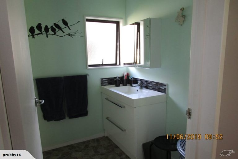 Photo of property in 16 Mclaughlin Drive, Tinui, Masterton, 5889