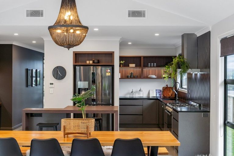 Photo of property in 5 Ridge Drive, Omokoroa, 3114