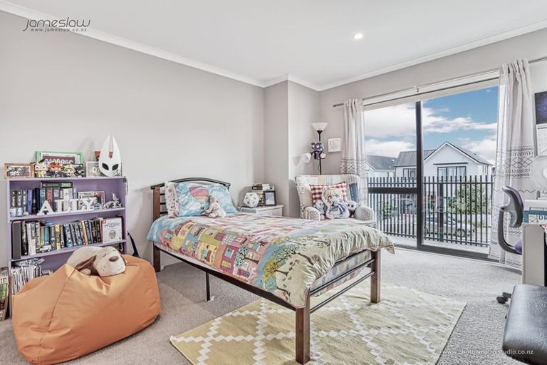 Photo of property in 19 Saltmarsh Road, Hobsonville, Auckland, 0616