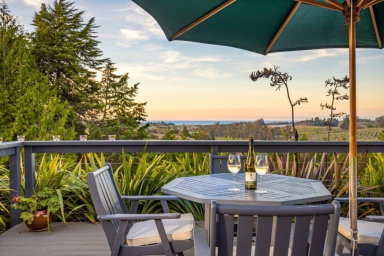 Photo of property in 66 Suncrest Drive, Tasman, Upper Moutere, 7173