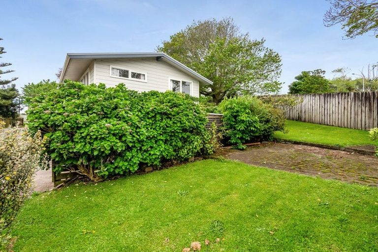 Photo of property in 69c Pohutukawa Place, Bell Block, New Plymouth, 4312