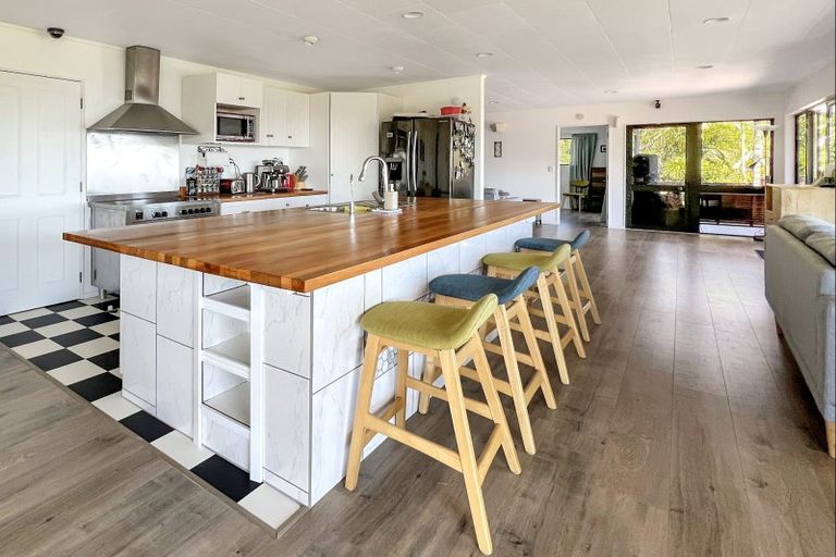 Photo of property in 8344c State Highway 35, Whanarua Bay, Te Kaha, 3199