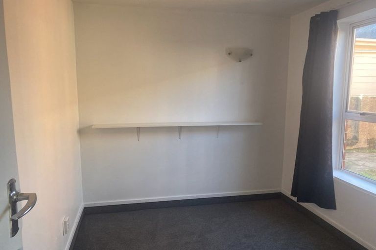 Photo of property in 102 Harbour Terrace, North Dunedin, Dunedin, 9016