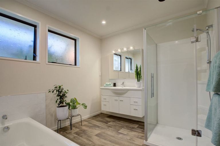 Photo of property in 106 Beerescourt Road, Beerescourt, Hamilton, 3200