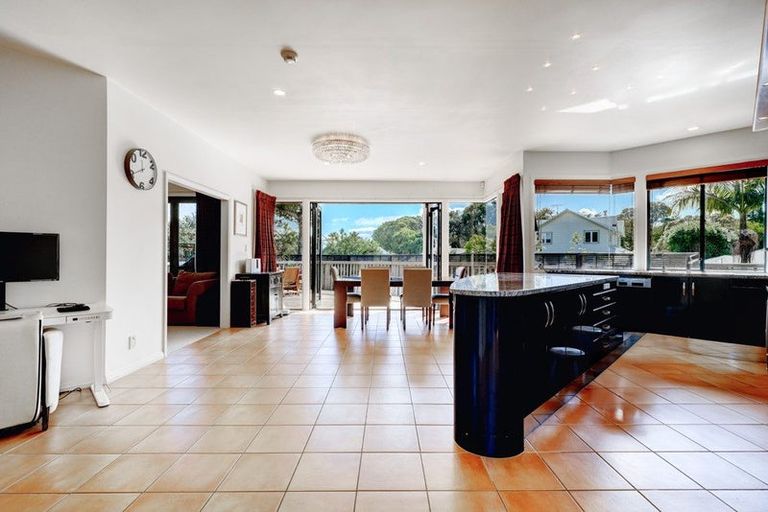 Photo of property in 47b Marsden Avenue, Mount Eden, Auckland, 1024