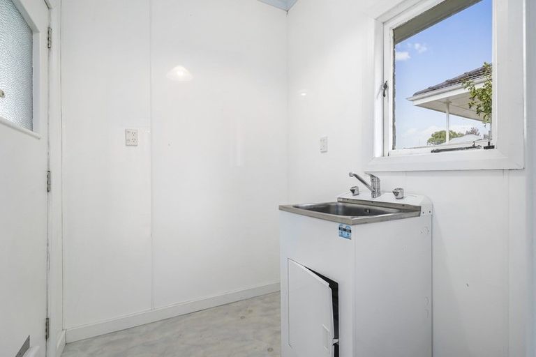 Photo of property in 39 Hinton Avenue, Forest Lake, Hamilton, 3200