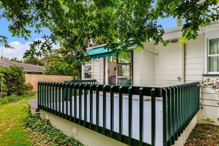 Photo of property in 17 Greenock Road, Ranui, Auckland, 0612