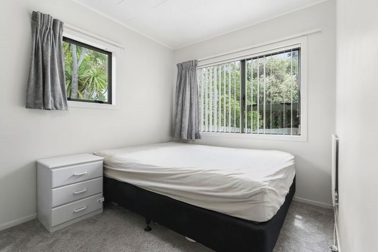 Photo of property in 14 Sari Place, Massey, Auckland, 0614