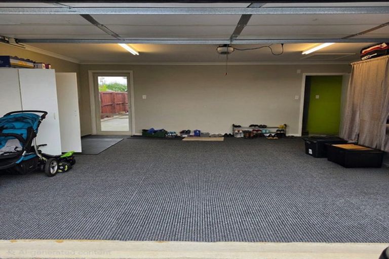Photo of property in 73 Kippenberger Avenue, Rangiora, 7400