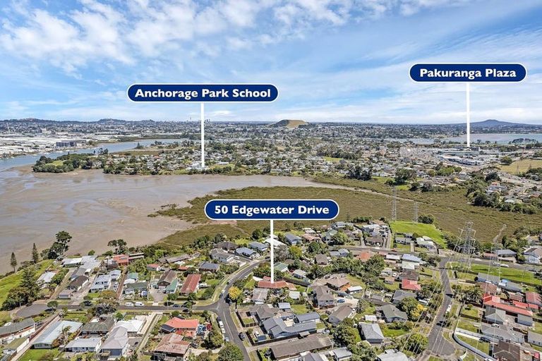 Photo of property in 50 Edgewater Drive, Pakuranga, Auckland, 2010