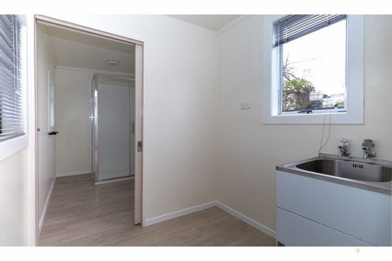 Photo of property in 29 South Terrace Road, Geraldine, 7930