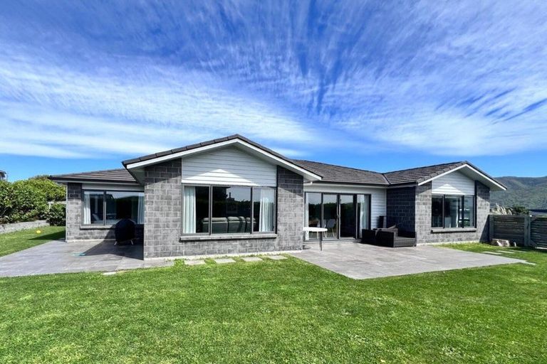 Photo of property in 71 John Burke Drive, Aotea, Porirua, 5024