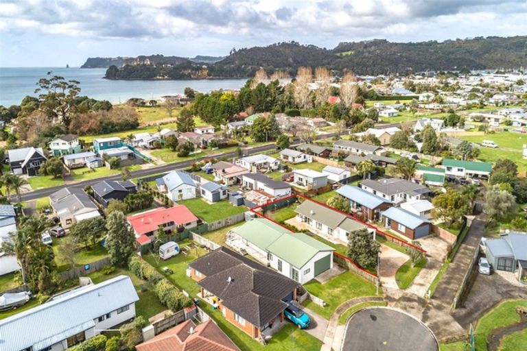 Photo of property in 11 Mayfair Close, Whitianga, 3510