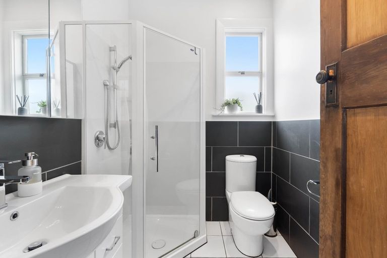 Photo of property in 34 Young Street, Somerfield, Christchurch, 8024