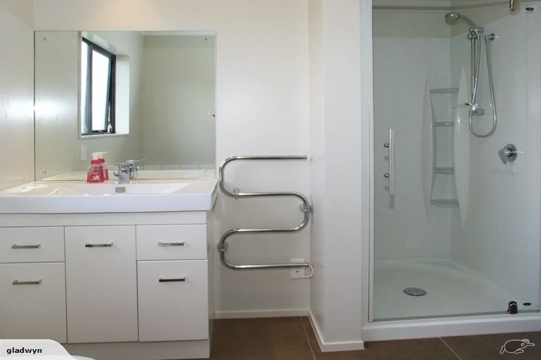 Photo of property in 238 Mark Avenue, Grenada Village, Wellington, 6037