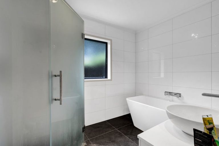 Photo of property in 23a Marlin Terrace, Bell Block, New Plymouth, 4312