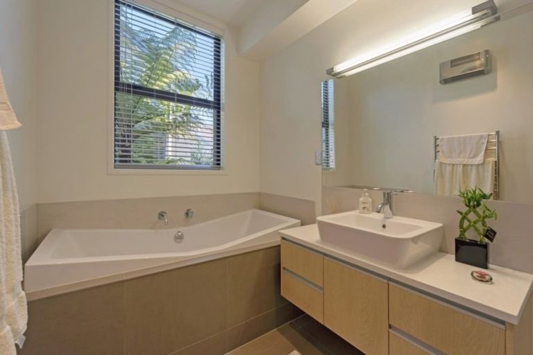 Photo of property in 31 Hill Street North, Richmond, 7020