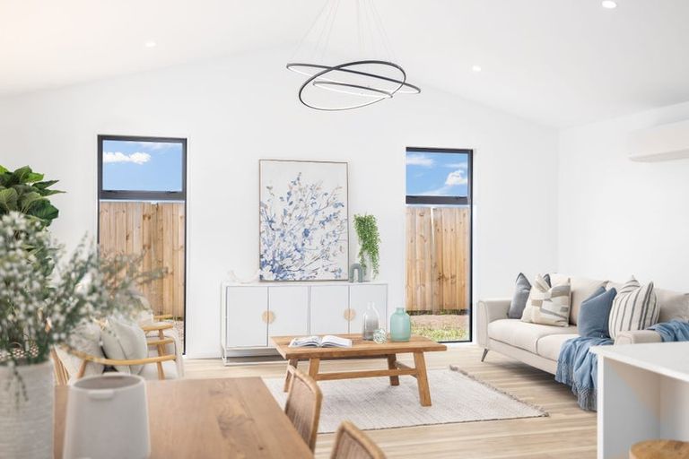 Photo of property in 10 Dalness Crescent, Halswell, Christchurch, 8025