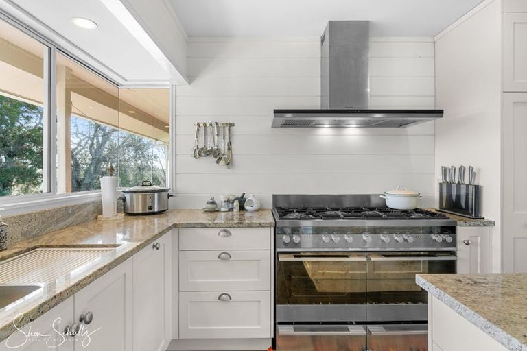 Photo of property in 147 Petley Road, Paparoa, 0571