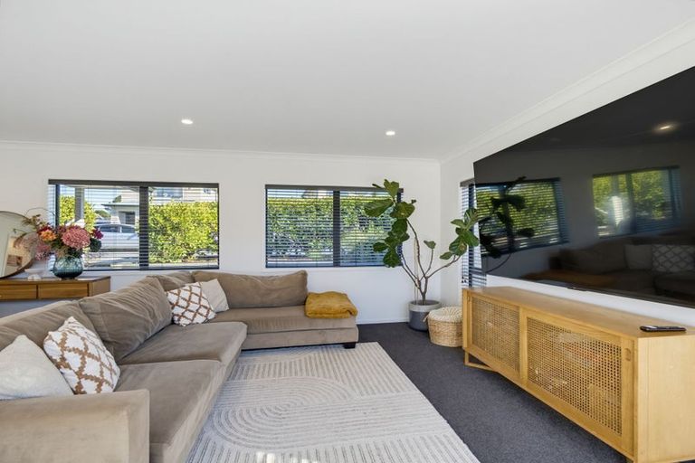 Photo of property in 27 Kawaupaka Road, Kaukapakapa, Helensville, 0875