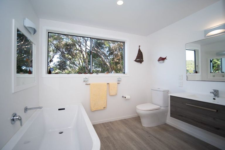 Photo of property in 92 School Road, Paihia, 0200