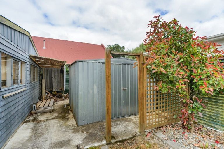 Photo of property in 21 Slacks Road, Awapuni, Palmerston North, 4412