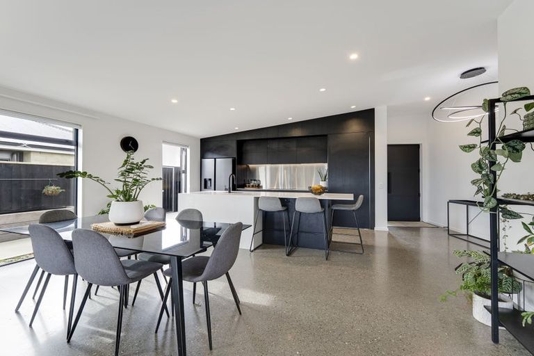 Photo of property in 16 Hanworth Road, Appleby, Richmond, 7020