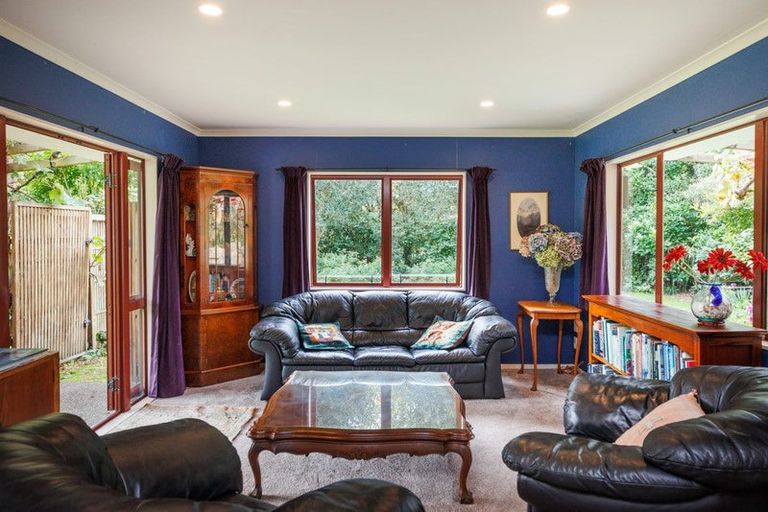 Photo of property in 220 Valley Views, Fitzherbert, Palmerston North, 4472