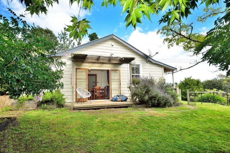 Photo of property in 83 Darwin Road, Outer Kaiti, Gisborne, 4010