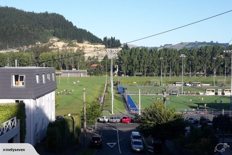 Photo of property in 90 Harbour Terrace, North Dunedin, Dunedin, 9016