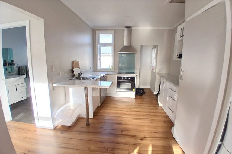 Photo of property in 81 Moorefield Road, Johnsonville, Wellington, 6037