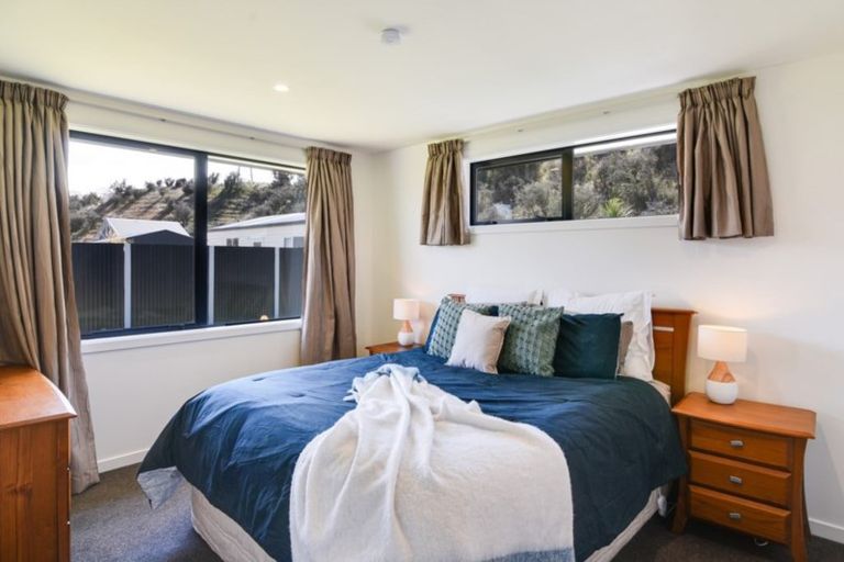 Photo of property in 92 Risinghurst Terrace, Lower Shotover, Queenstown, 9304