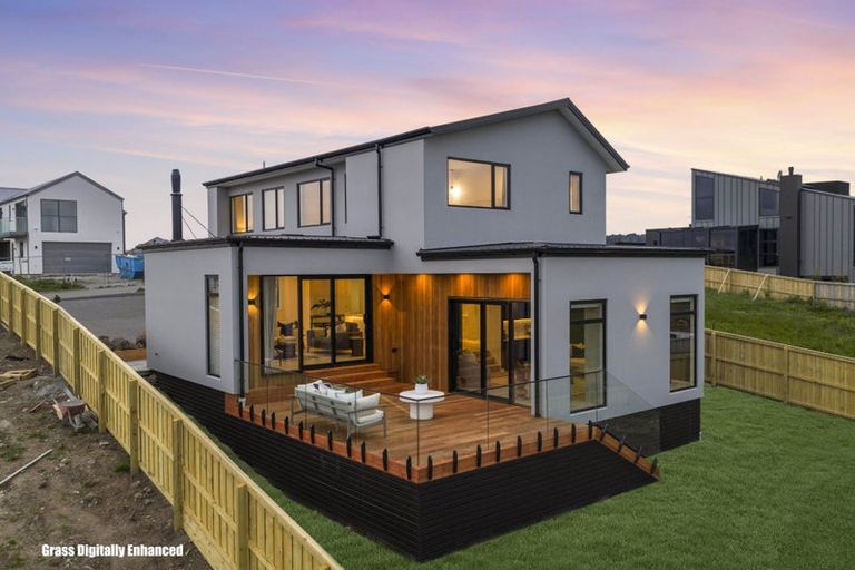 Photo of property in 198 Penruddock Rise, Westmorland, Christchurch, 8025