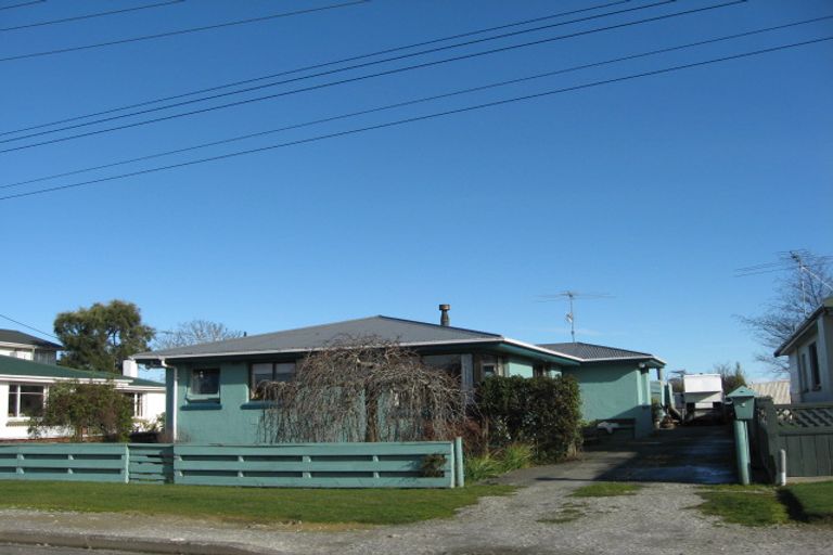 Photo of property in 8 Mackenzie Street, Winton, 9720