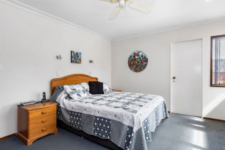 Photo of property in 43 Hibiscus Avenue, Mount Maunganui, 3116