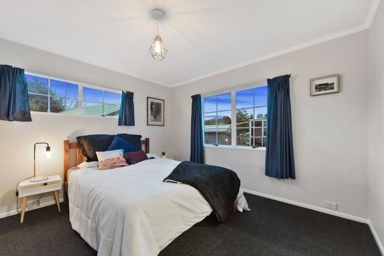 Photo of property in 107 Oakfield Crescent, Pukete, Hamilton, 3200