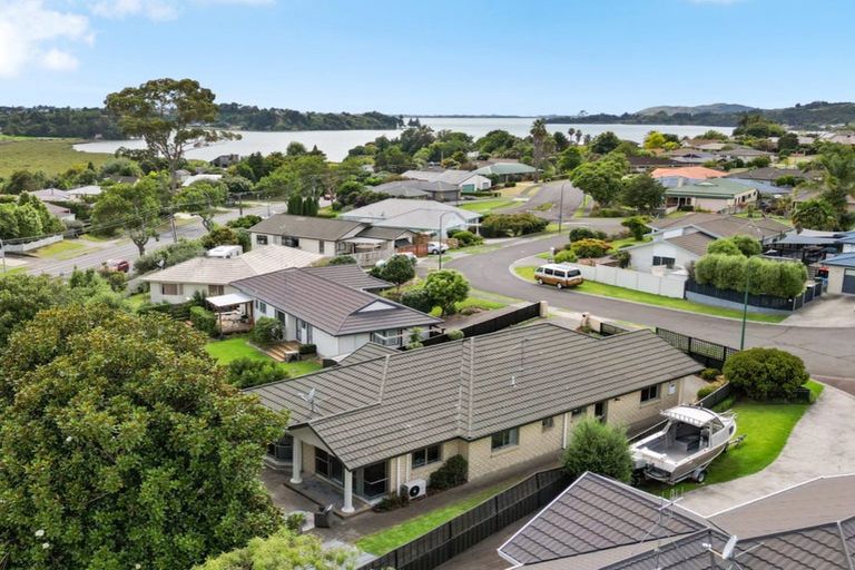 Photo of property in 12 Ryegrass Dell, Welcome Bay, Tauranga, 3112