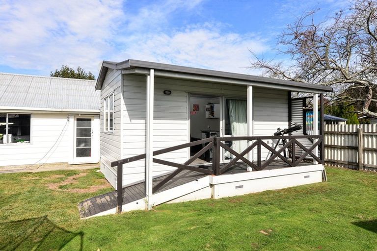 Photo of property in 6 Camden Place, Pukete, Hamilton, 3200