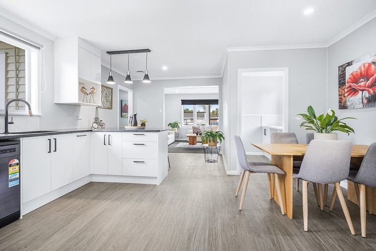 Photo of property in 33a Normandy Avenue, Melville, Hamilton, 3206