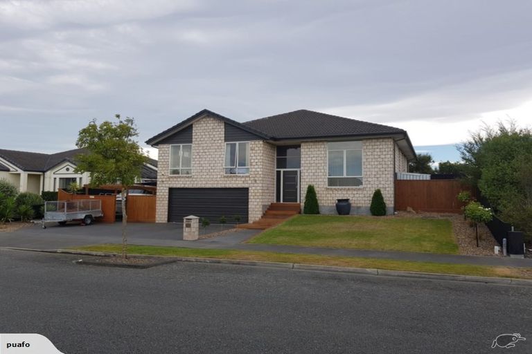 Photo of property in 41 Puhara Avenue, Parklands, Christchurch, 8083