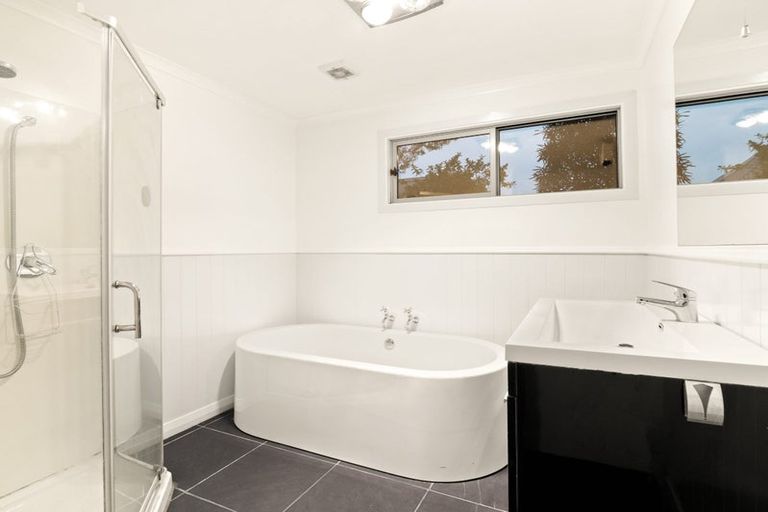 Photo of property in 48 Cannington Road, Maori Hill, Dunedin, 9010