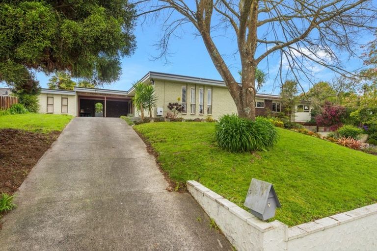 Photo of property in 7 Mclaren Place, Chedworth, Hamilton, 3210