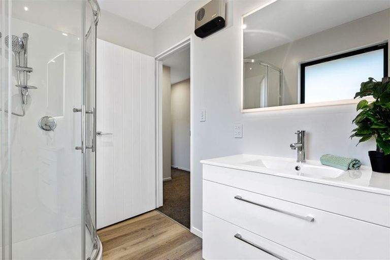 Photo of property in 6 Dalness Crescent, Halswell, Christchurch, 8025