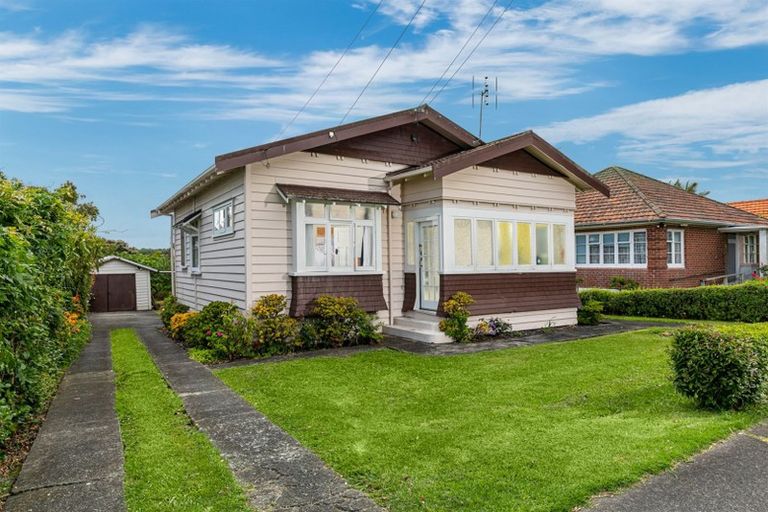 Photo of property in 53 Moa Road, Point Chevalier, Auckland, 1022
