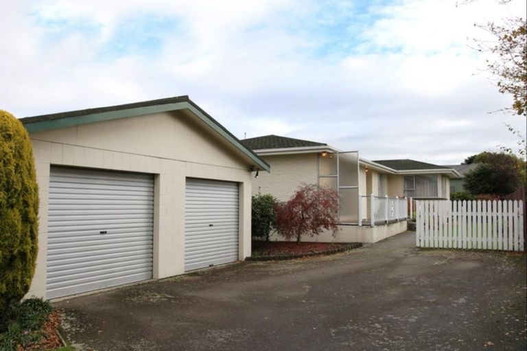 Photo of property in 109 Morton Street, Strathern, Invercargill, 9812