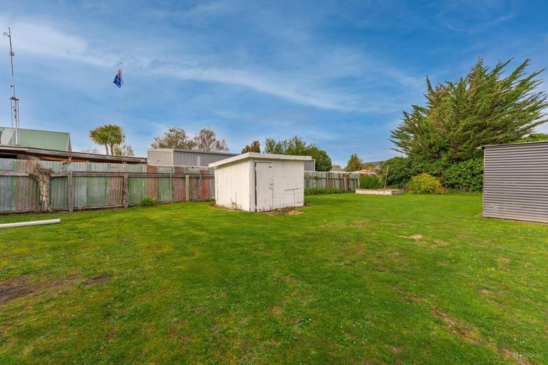 Photo of property in 25 Coronation Street, Waimate, 7924
